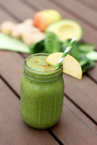 smoothie recipe, healthy smoothie, healthy dessert, apple smoothie, spinach smoothie, avocado smoothie