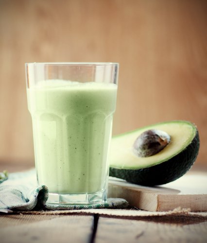 avocado smoothie, smoothie recipe, green smoothie, healthy snack